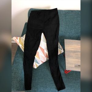 NWT Rosie Daze Boutique Velvet Black Leggings